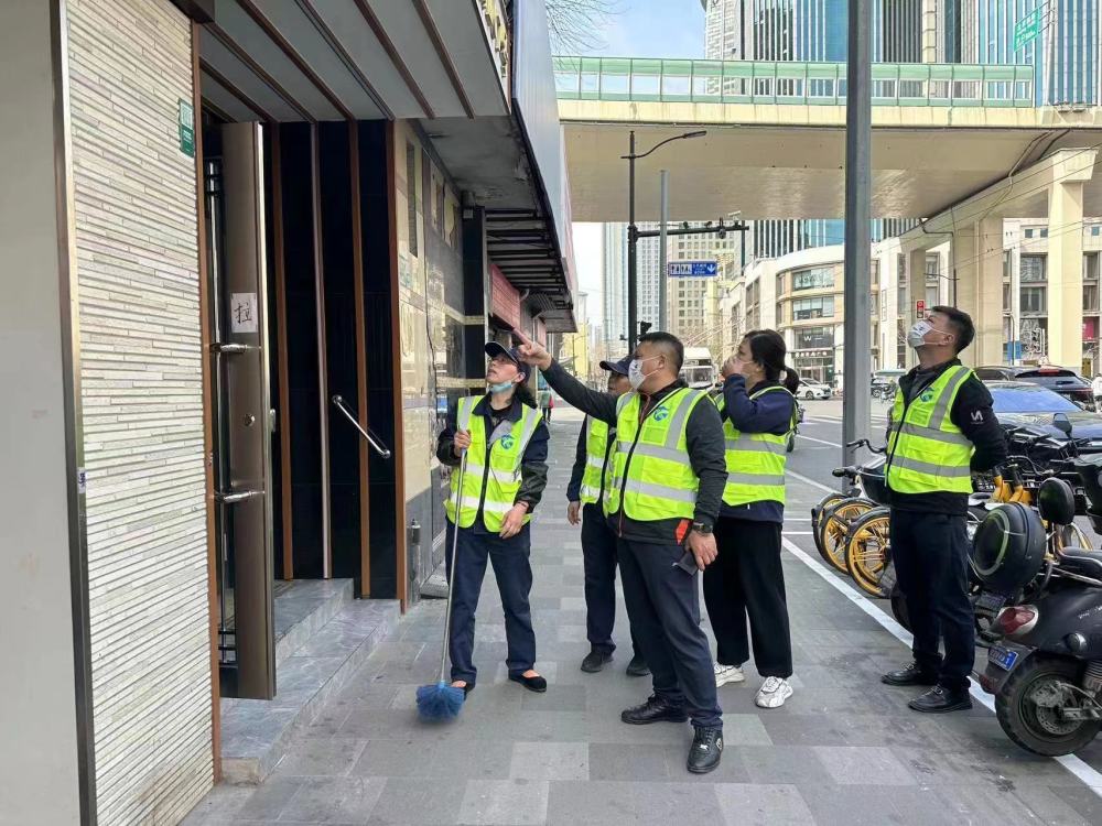 便于对照栏目动态与后续阅读