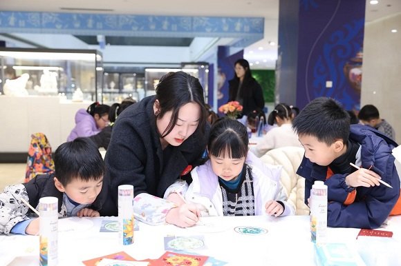 [今日头条]童眼看世界丨41名中国乐